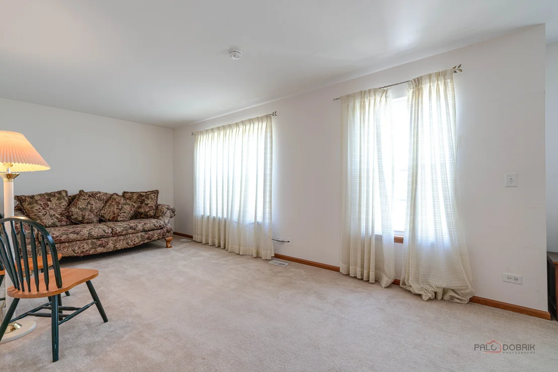 Photo of 1094 Holly Drive