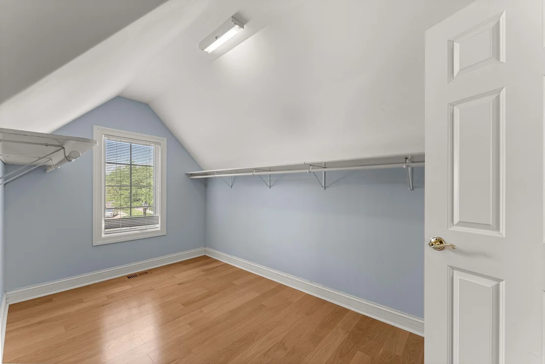 Photo of 281 N Forest Drive