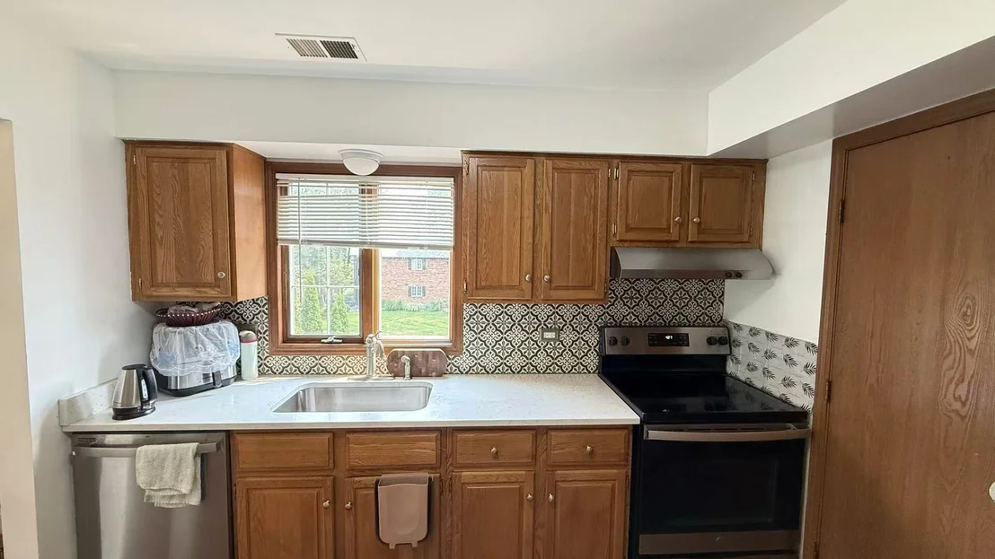 Photo of Unit D at 200 Brookside Lane