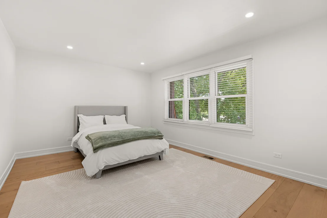 Photo of 3936 Dundee Road