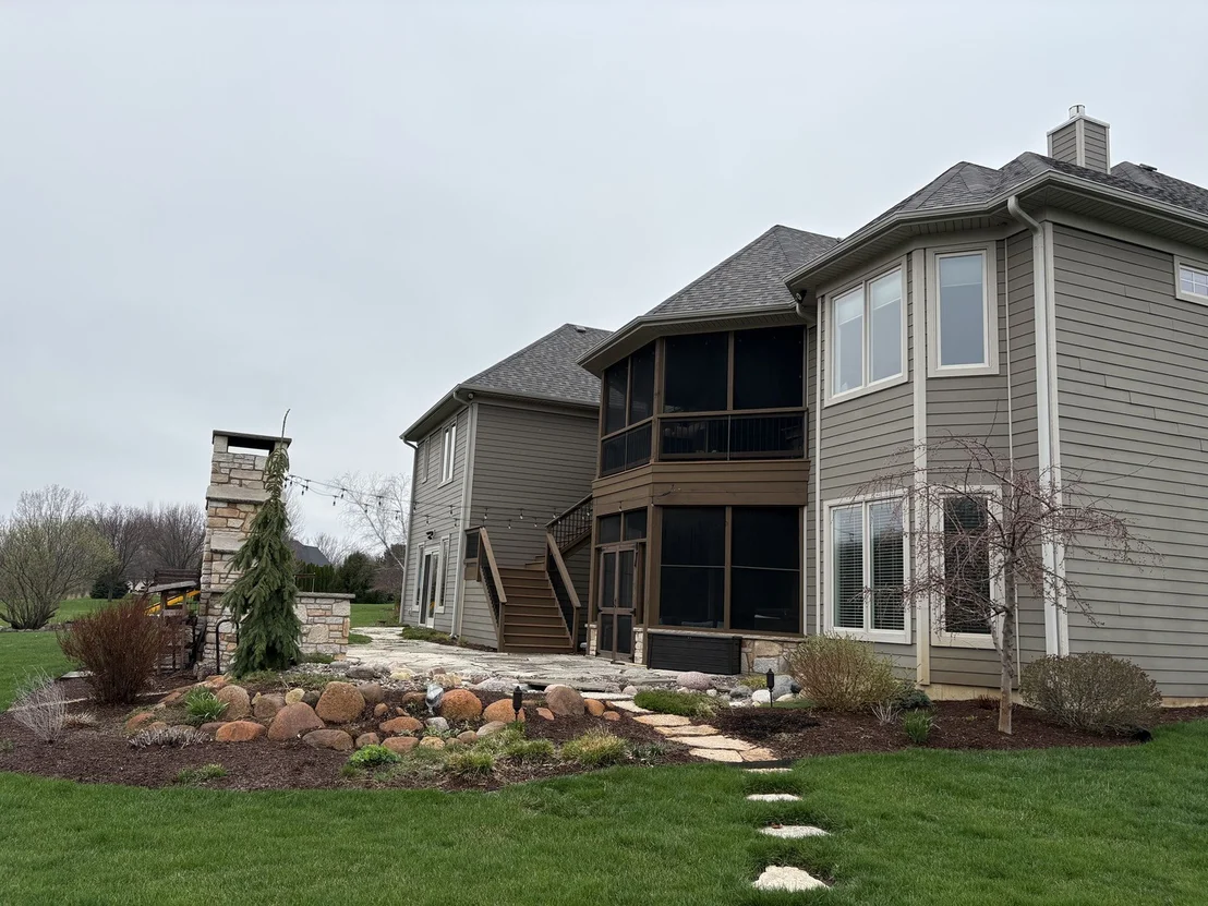 Photo of 1854 W Forestview Drive