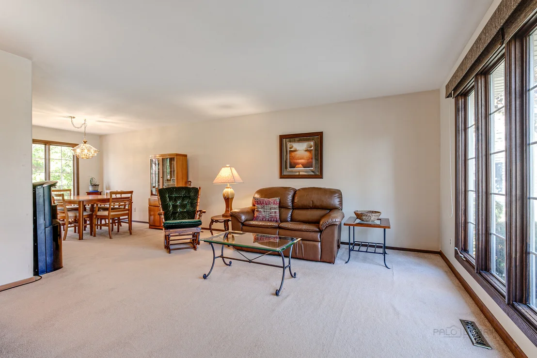 Photo of 856 Pin Oak Circle
