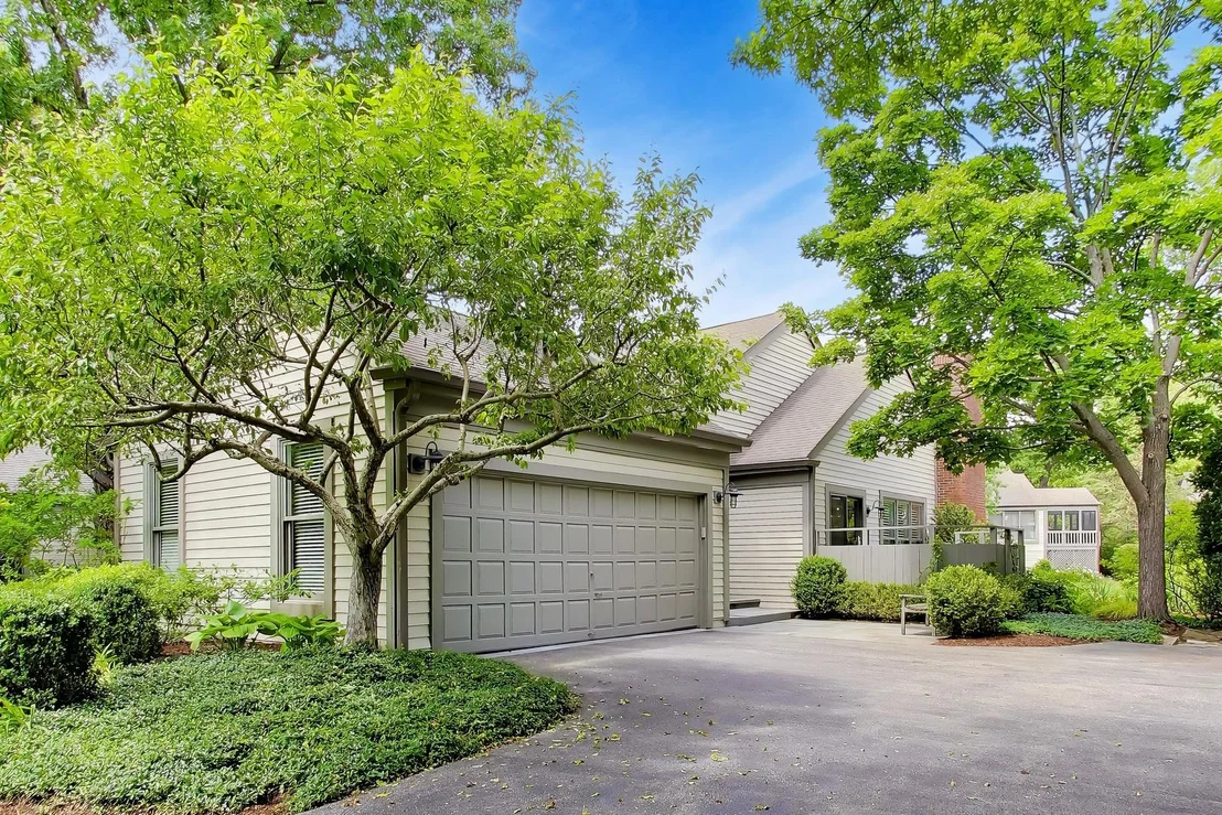 Photo of 32 Warrington Drive