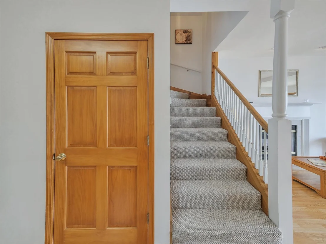Photo of 140 Eagle Point Road