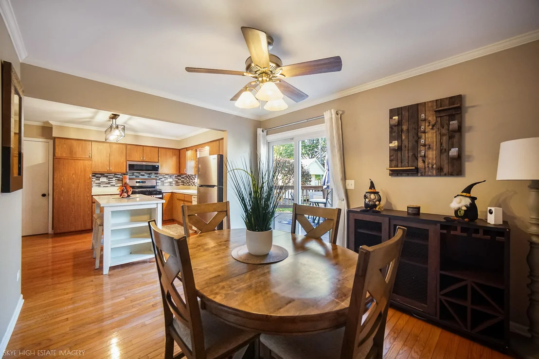 Photo of 427 Glenys Drive