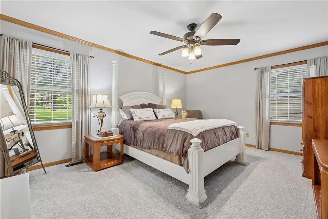 Photo of 569 Rose Lane