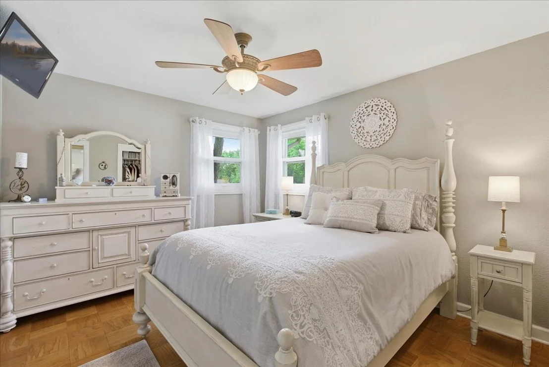 Photo of 1100 Barber Lane