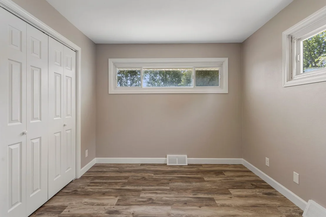 Photo of 405 Dodson Drive E