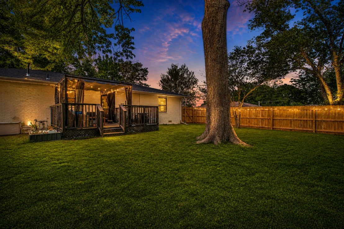 Photo of 1402 HILLTOP Drive
