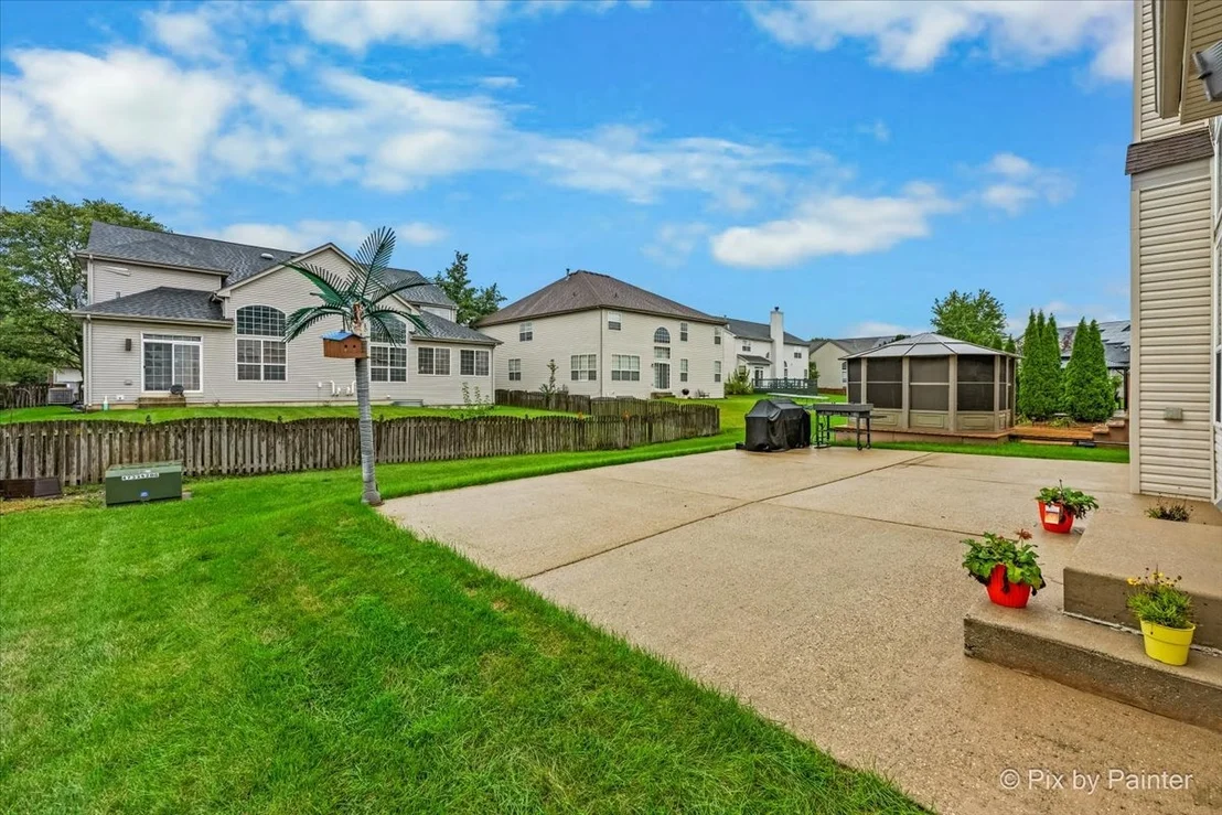 Photo of 1327 Palisades Drive