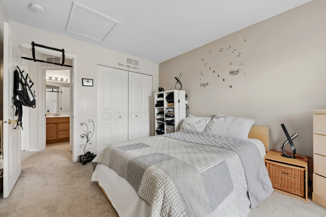 Photo of 2977 Peachtree Circle