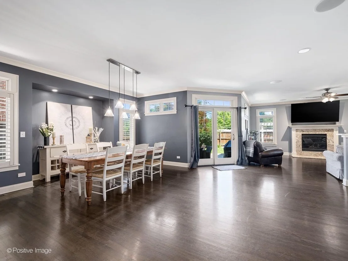 Photo of 549 W 3rd Street