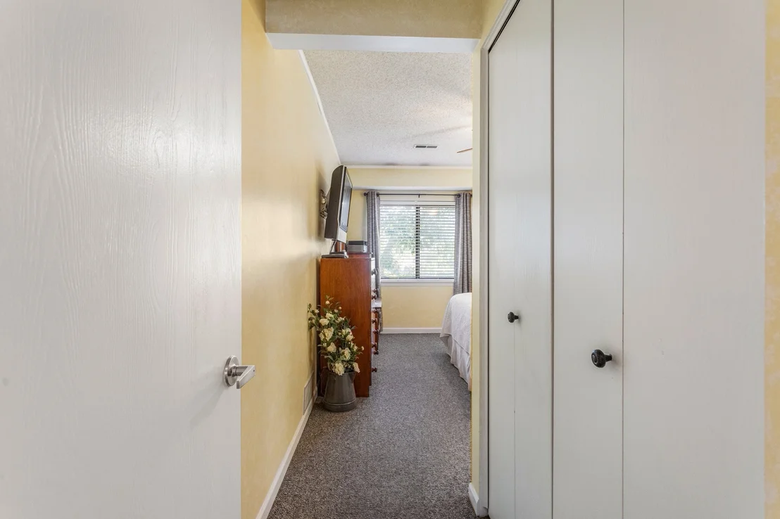 Photo of Unit 2104 at 2104 Harbortown Circle