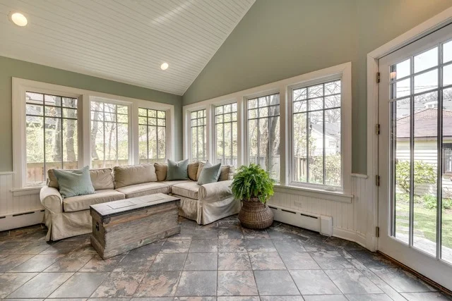 Photo of 715 Monticello Place