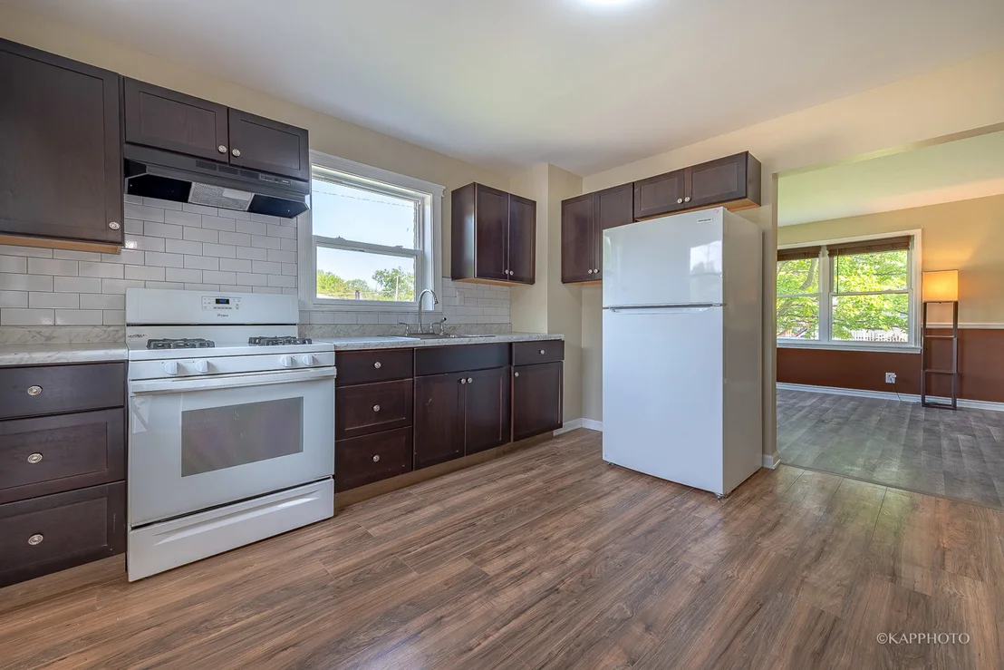 Photo of 40 W 36th Place