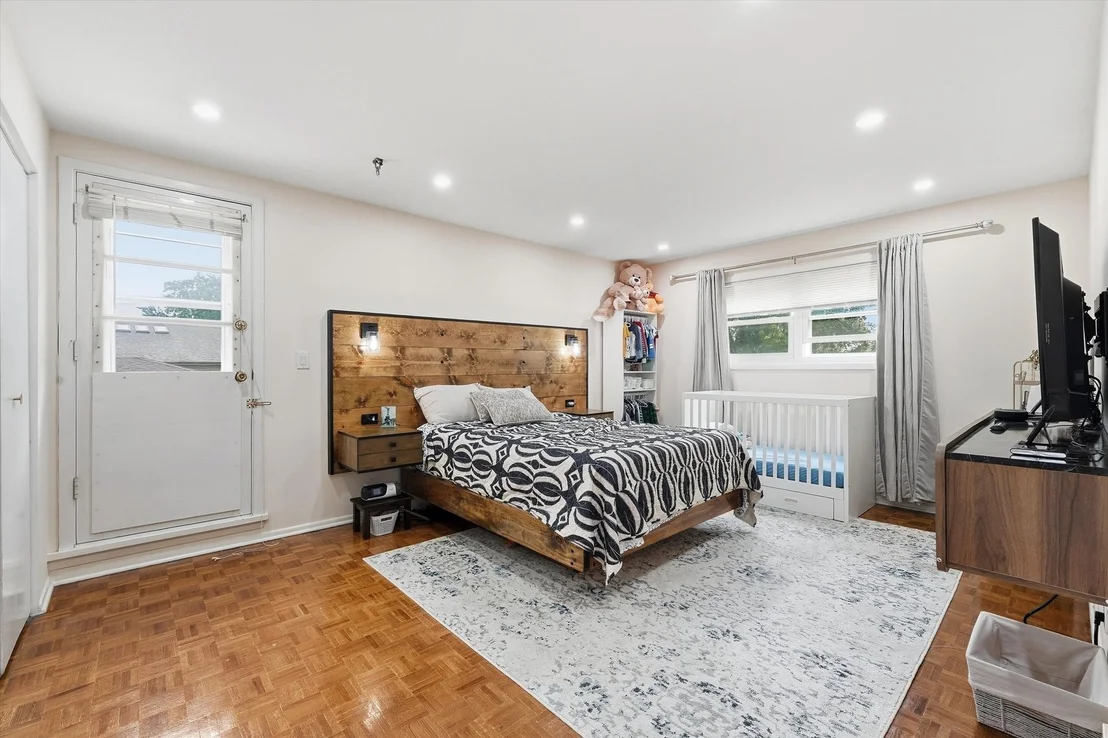 Photo of 574 W Millers Road