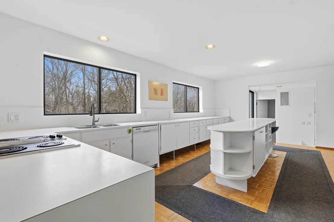 Photo of 324 Gina Drive