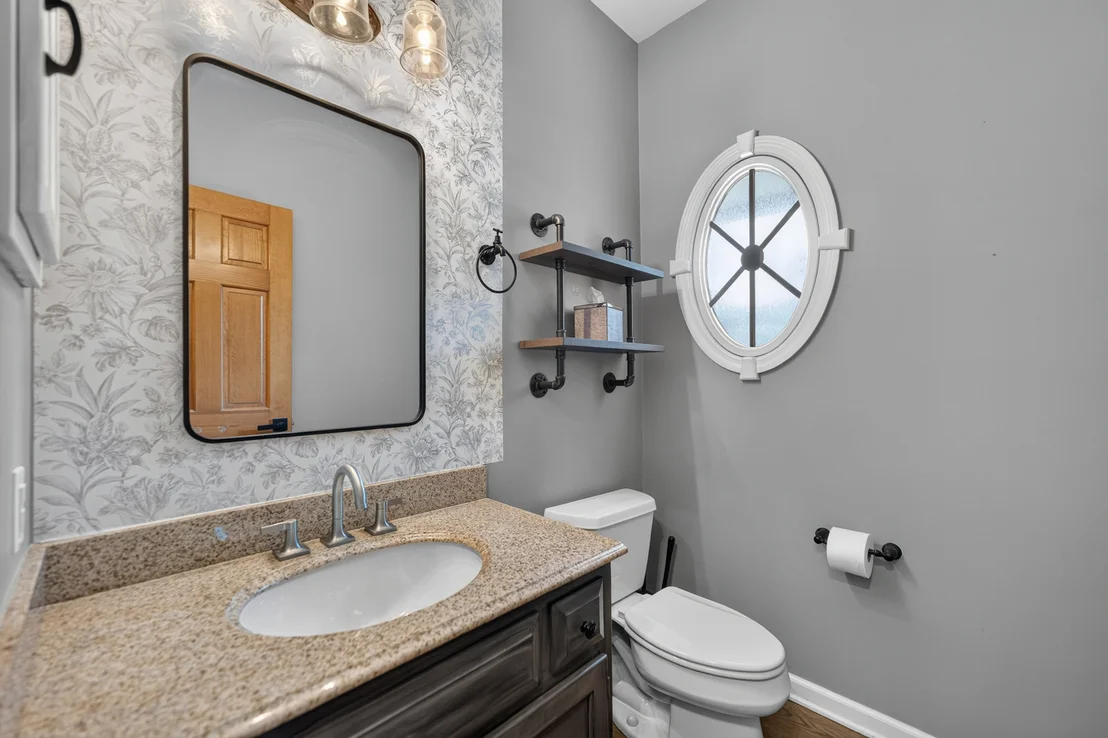 Photo of 305 Windsor Circle