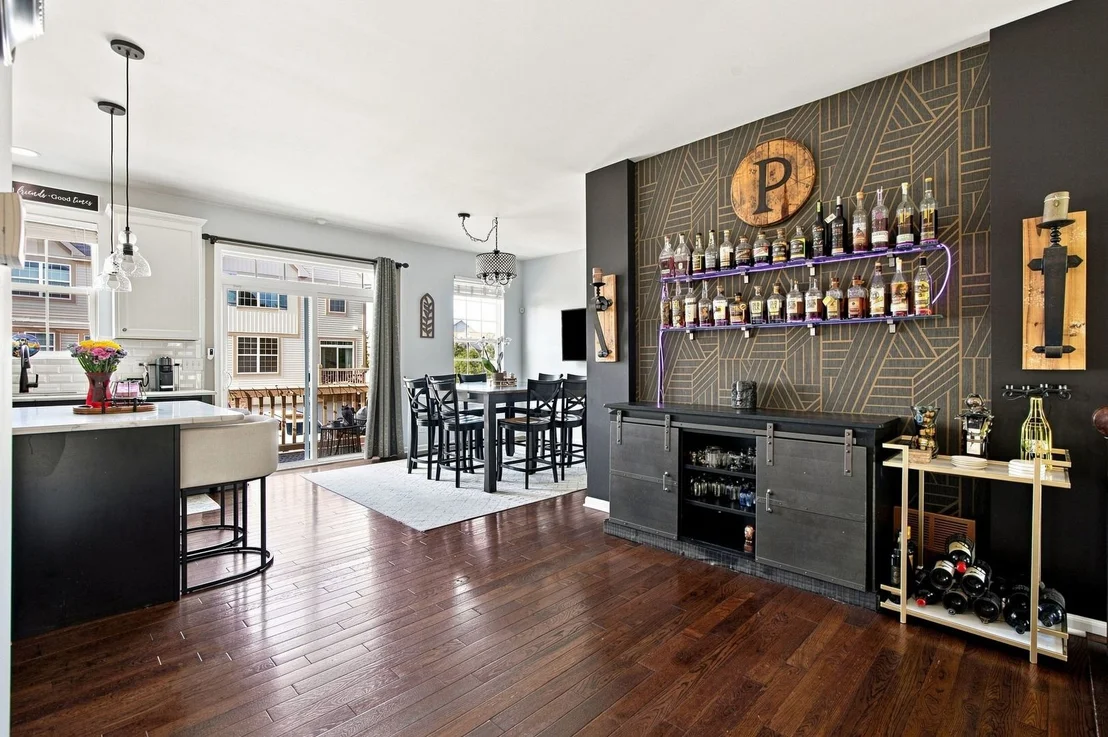 Photo of 267 Garrett Circle