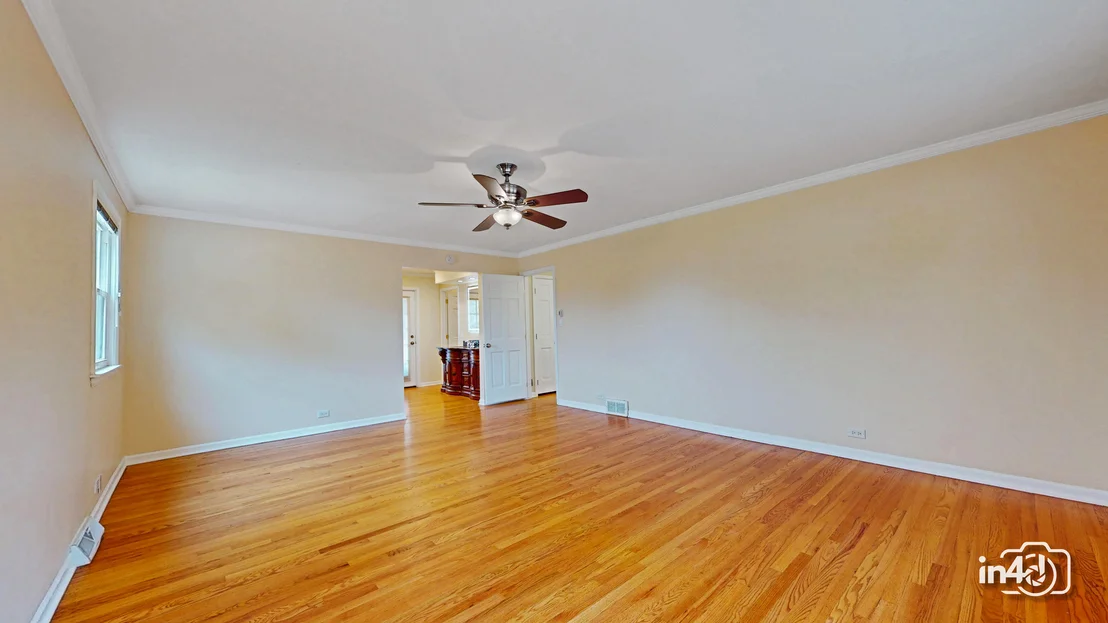 Photo of 2745 Covert Road