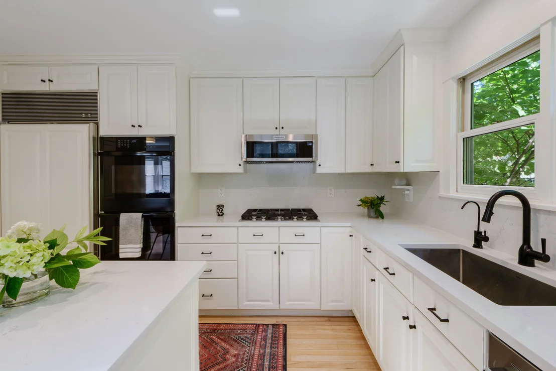 Photo of 840 Park Avenue