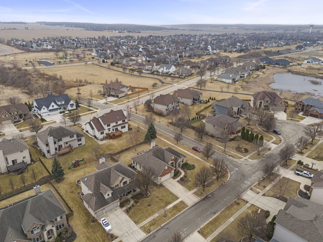 Photo of 204 Amherst Circle