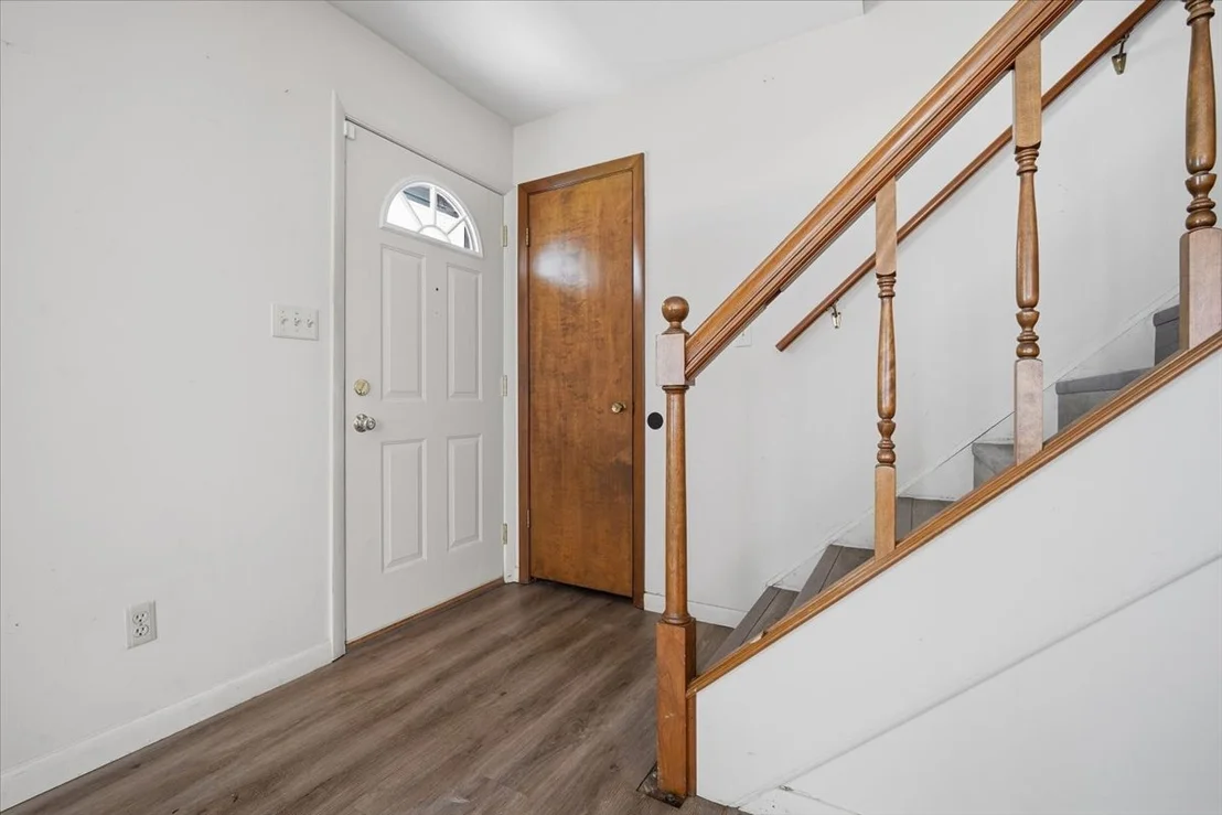 Photo of 912 Parmon Road