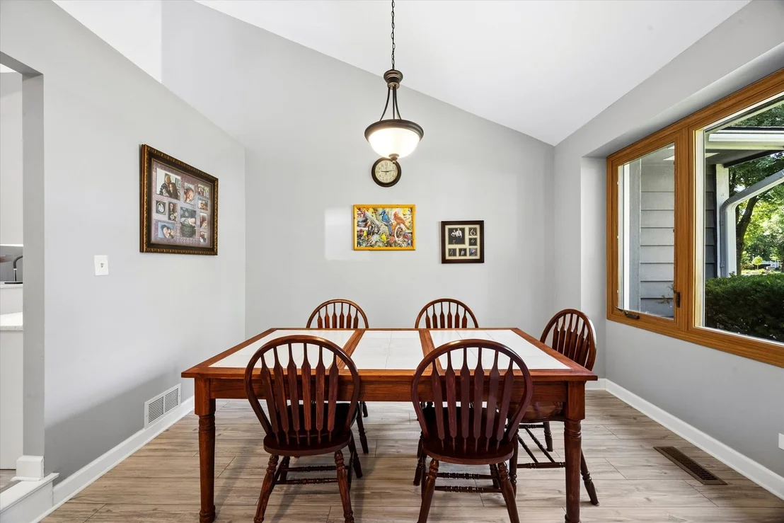 Photo of 1153 Brighton Road