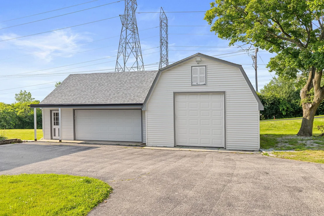 Photo of 2N330 Swift Road