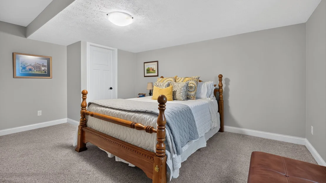 Photo of 2416 Shepard Road