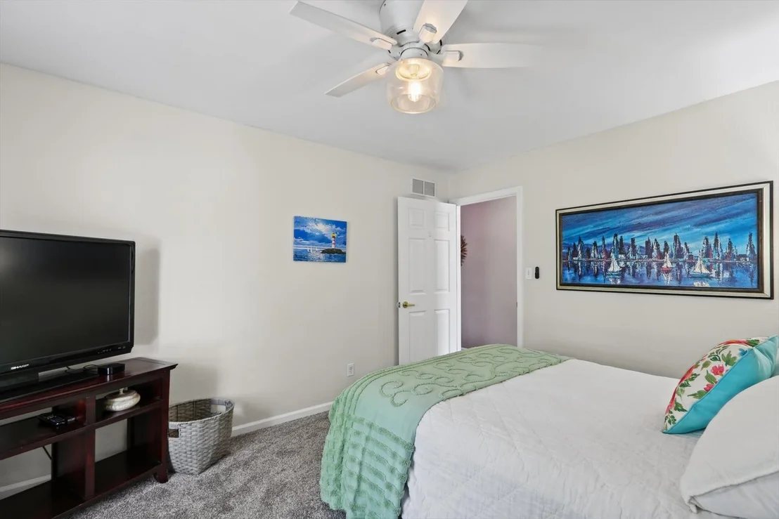Photo of 1502 Park Avenue