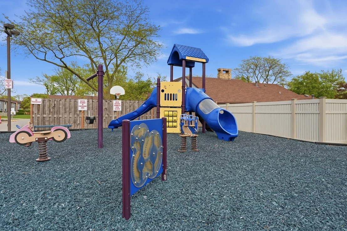 Photo of 710 Bayside Court