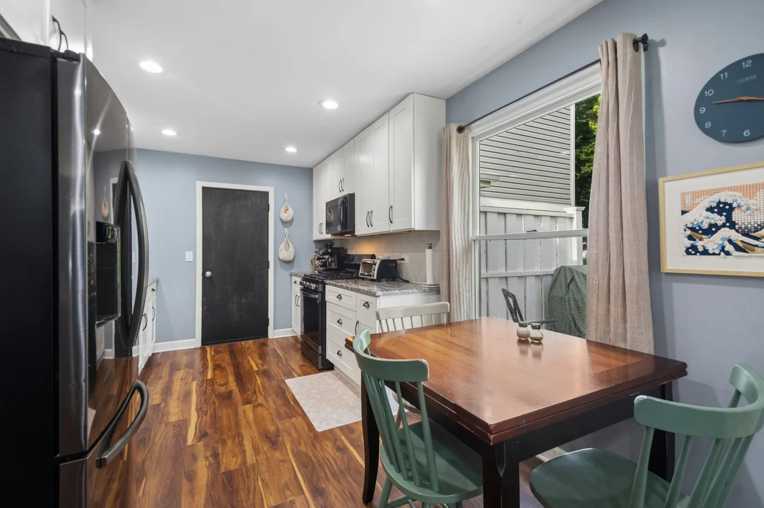 Photo of 1054 Brunswick Harbor
