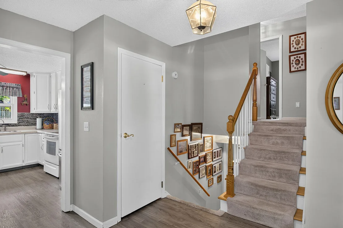 Photo of 8586 Yellowstone Drive
