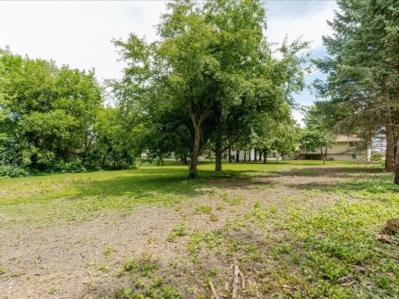 Photo of 124 Hilton Drive