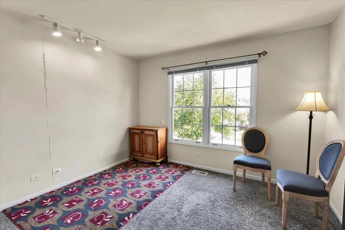 Photo of 1877 Marne Road