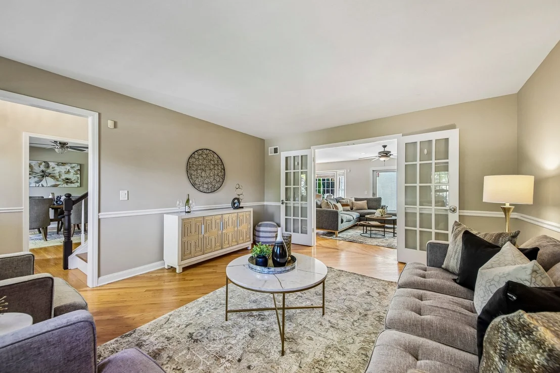 Photo of 4671 Providence Road