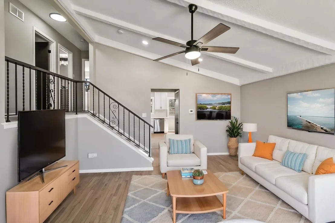 Photo of 6151 Victoria Drive