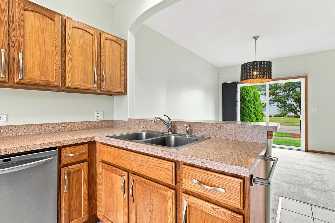 Photo of 1800 Waters Edge Drive
