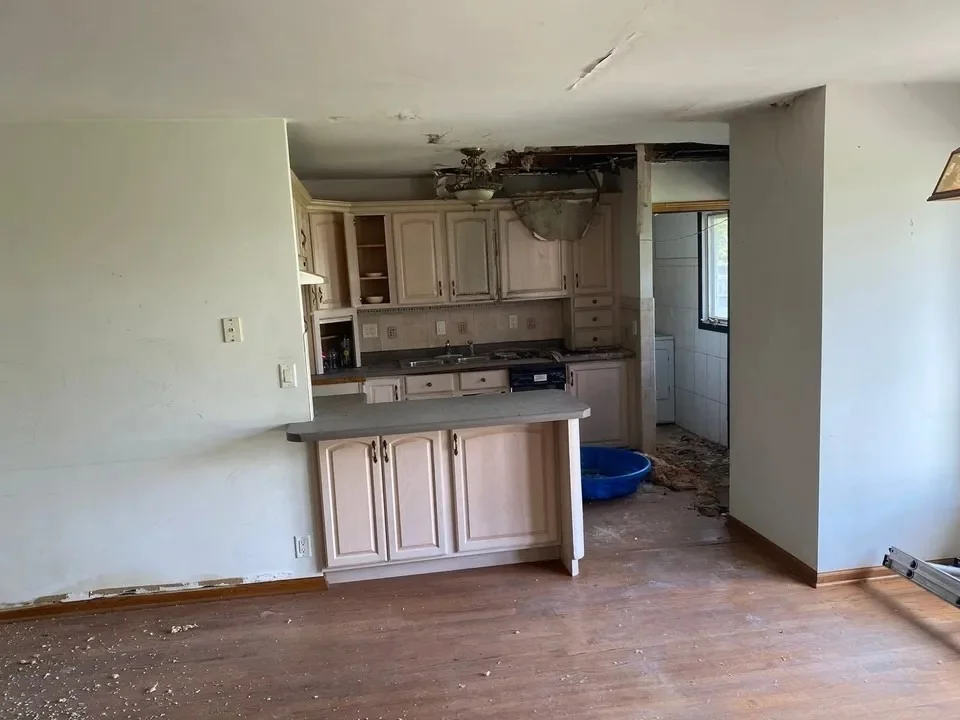 Photo of 1530 Hassell Road
