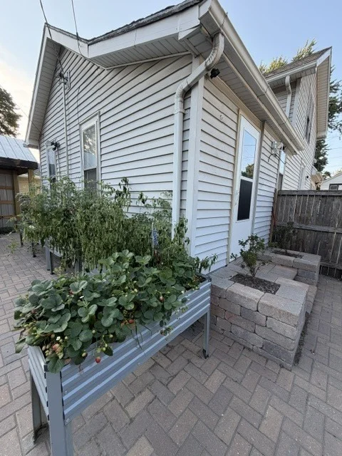 Photo of 607 5th Street