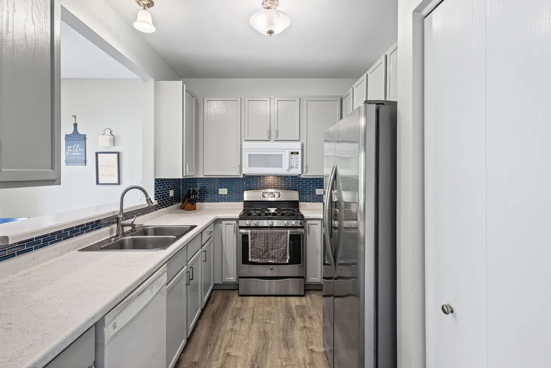 Photo of 1104 Colonial Drive