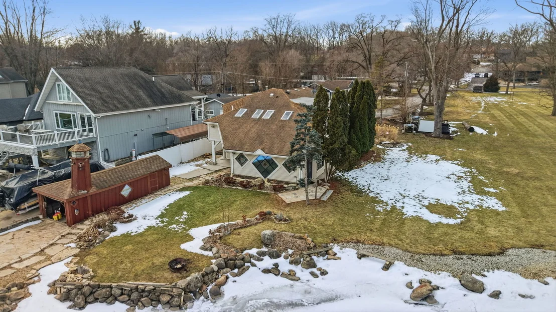 Photo of 6N263 River Drive