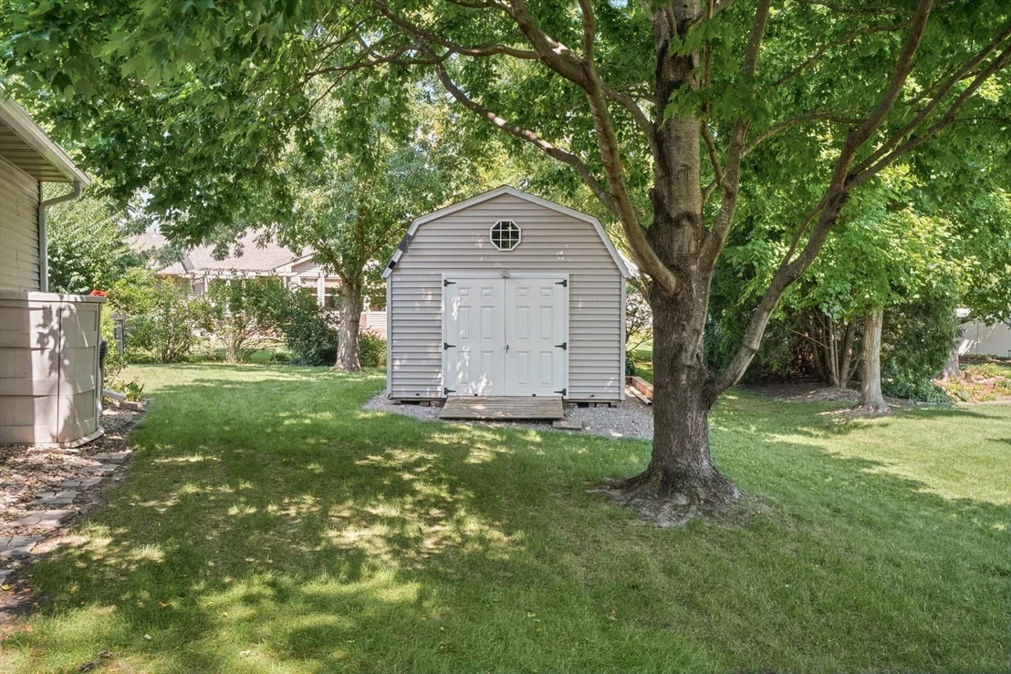 Photo of 2002 Spruce Lane