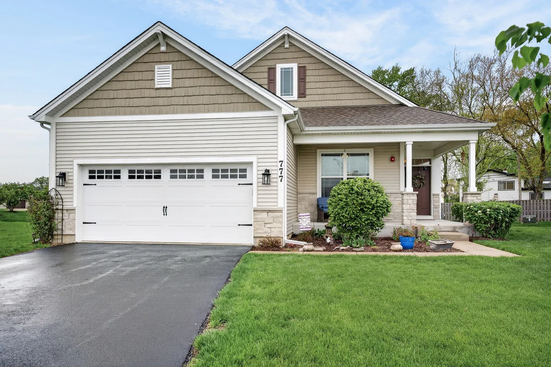 Photo of 777 W Fairway Drive