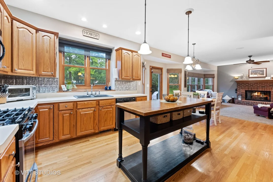 Photo of 420 Sudbury Circle