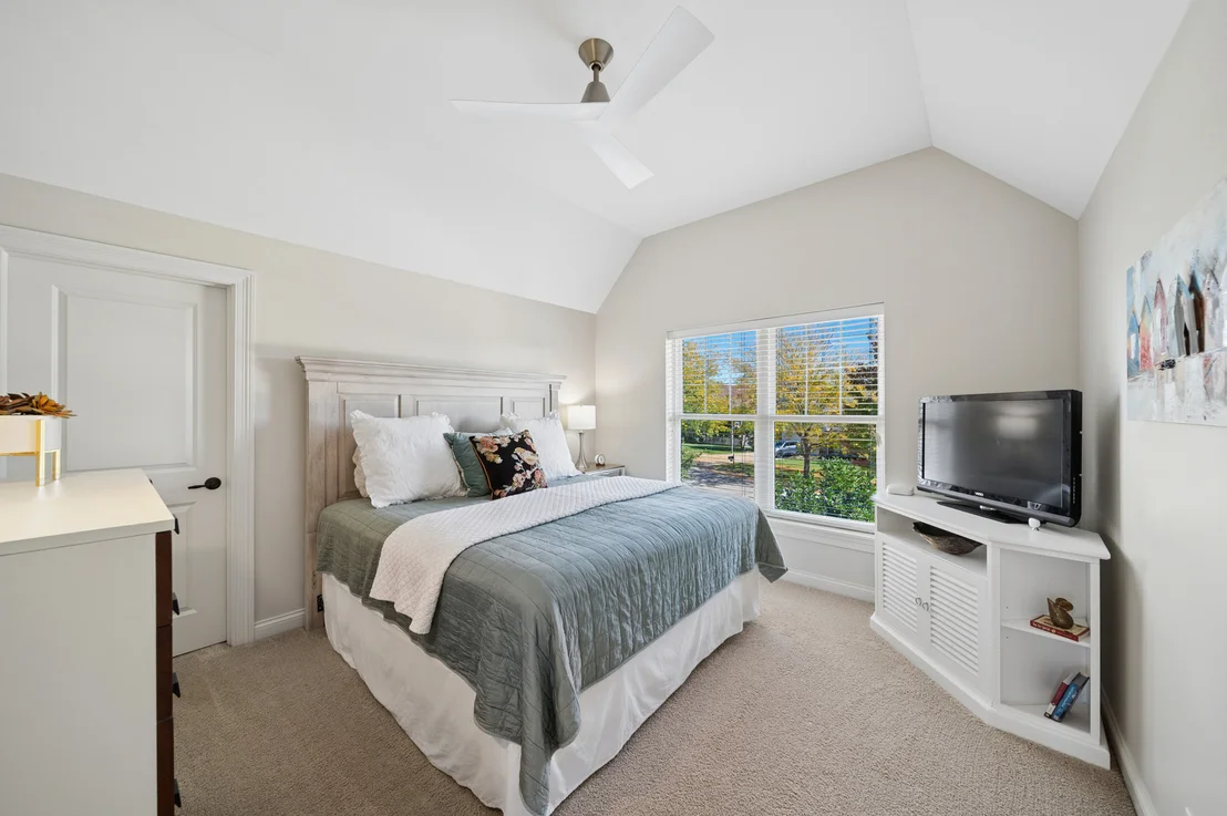 Photo of 845 Citizen Avenue