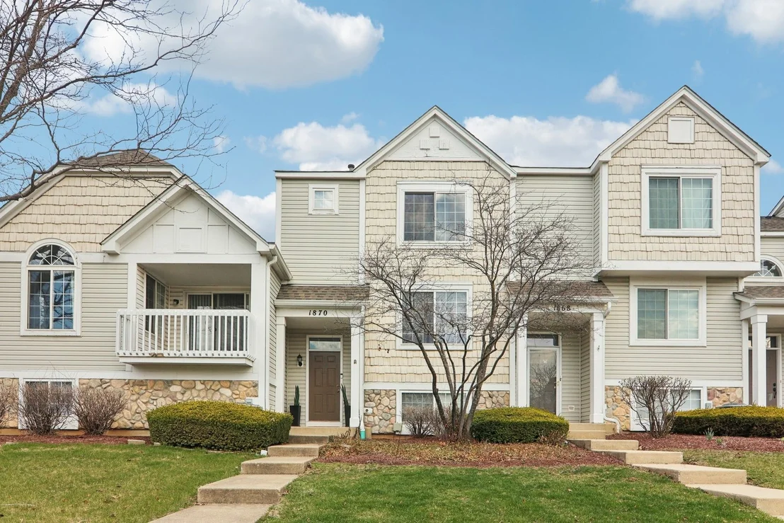 Photo of 1870 MIDDLEBURY Drive