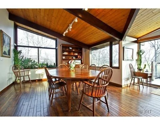 Photo of 1045 Morrison Road