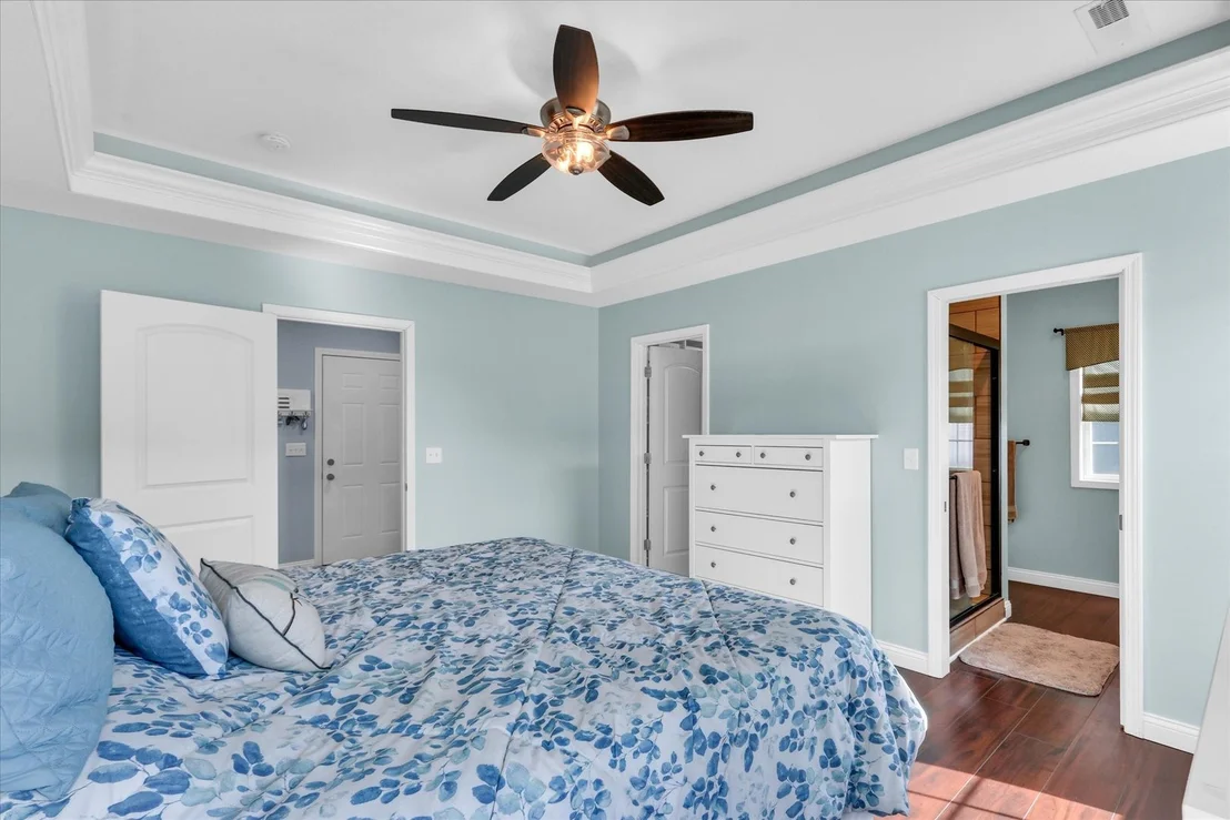 Photo of 1611 E Vernon Drive